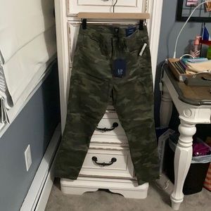 Gap size 12/31 Camo Denim